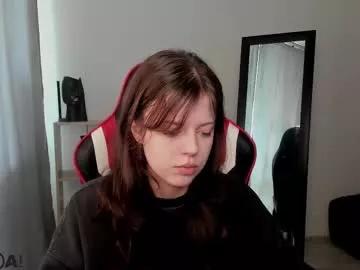 nellysunrise_1 from Chaturbate