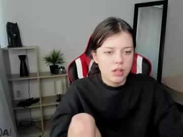 nellysunrise_1 from Chaturbate