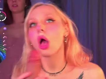 nikkisilk from Chaturbate
