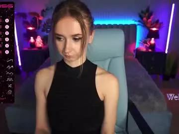 nikkylustt from Chaturbate