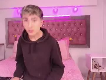 noah_xitruxx from Chaturbate is Freechat