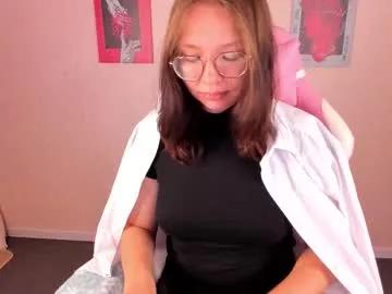 Noora_moore from Chaturbate