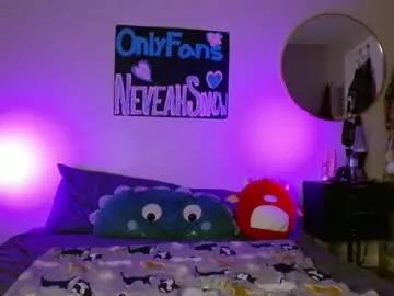 nvsnow777 from Chaturbate
