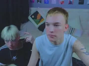 Admire 18 cams. Sexy Free Models.