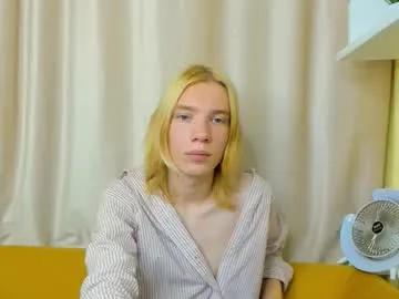 omensilk from Chaturbate is Freechat