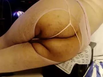 papabearbackdoor from Chaturbate