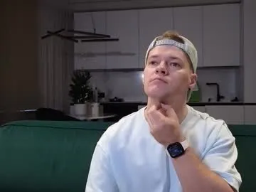 pashka_x on Chaturbate