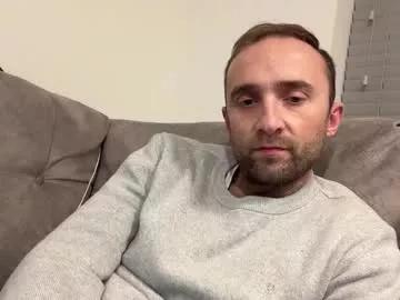 peterbigcum37 from Chaturbate