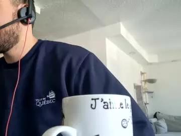 peterskinny24 from Chaturbate