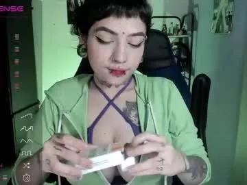 pink_dustt from Chaturbate