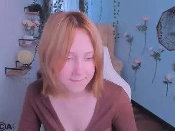 polly_shy from Chaturbate