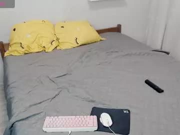 polly_wow from Chaturbate