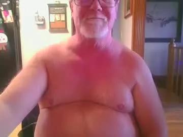 pussylover1365 from Chaturbate