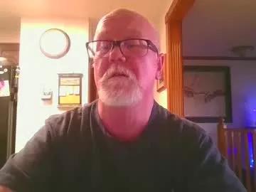 pussylover1365 from Chaturbate
