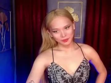 queena10 from Chaturbate