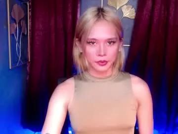queena10 from Chaturbate