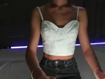 queenieandliam from Chaturbate