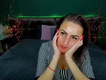 rebecca_diamonds from Chaturbate