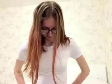 robynsentinella from Chaturbate