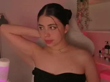 rossieconnor from Chaturbate