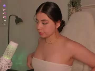 rossieconnor from Chaturbate