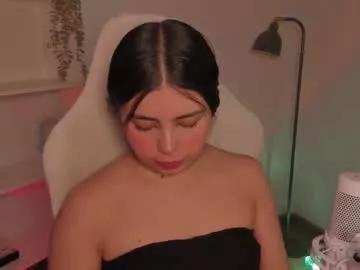 rossieconnor from Chaturbate