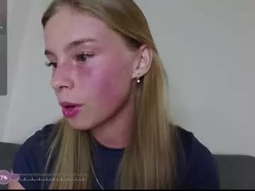 roxxxie_reid from Chaturbate