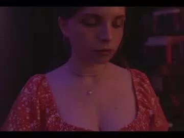 running_with_the_wolves from Chaturbate