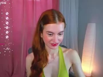 sallybiscuit from Chaturbate
