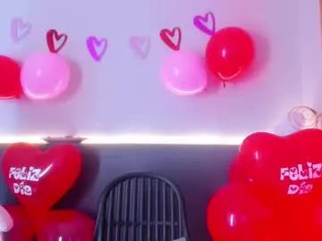sara__jones_ from Chaturbate