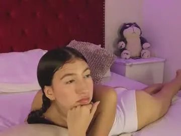 sara_collinss__ on Chaturbate 