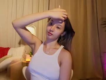 sarasuo from Chaturbate