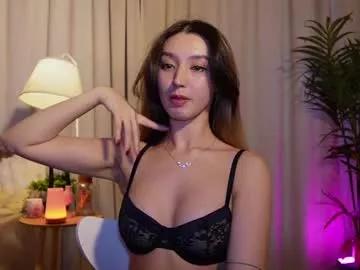 sarasuo from Chaturbate