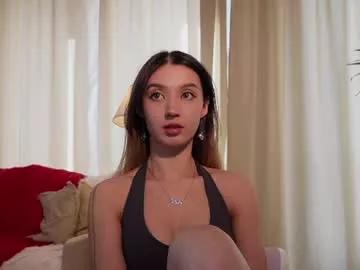 sarasuo from Chaturbate
