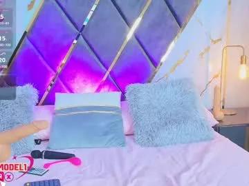 saraylopez1 from Chaturbate