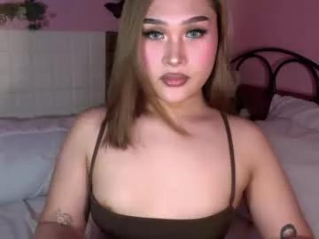 sassy_sarah19 from Chaturbate