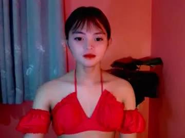 Sensational_yeng from Chaturbate