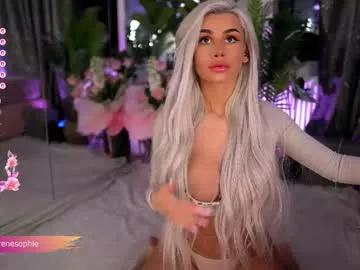serene_sophiex from Chaturbate
