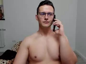 sexxymuscles4u from Chaturbate