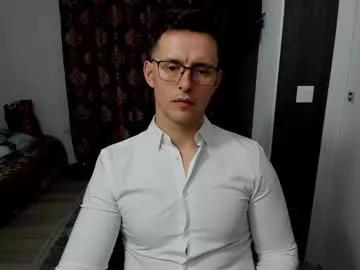 sexxymuscles4u from Chaturbate