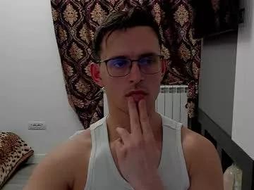 sexxymuscles4u from Chaturbate