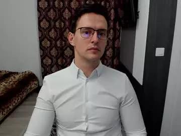 sexxymuscles4u from Chaturbate