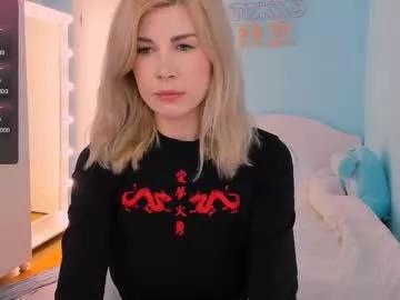 sleepy_moony from Chaturbate