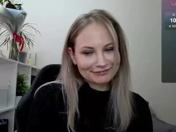 sunny_bunny6 from Chaturbate