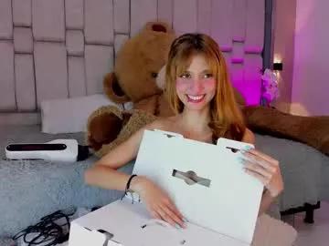 sussy_alaia from Chaturbate