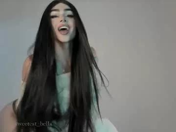 sweetest_bella from Chaturbate