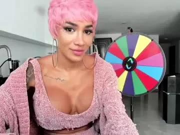 sweetlaurasaenz from Chaturbate