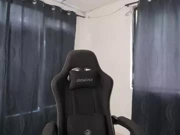tati_jones from Chaturbate