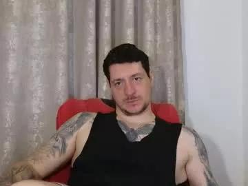 tattooedhunk_ from Chaturbate