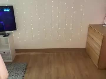 temptinglittlesecret from Chaturbate is Freechat